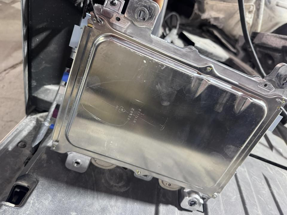 �
متوفر مركز tesla
كمبيوتر السيارة MCU أصلي للسايبر تراك
موديل 2024 اون لاين 
✔️ جاهز للتركيب والبرمجة
✔️ مناسب لسيارات السايبر

📍 موقعنا:
النجف الأشرف – شارع القوسي مقابل بوابة الوفود

📞 أرقام التواصل:
***********
***********
