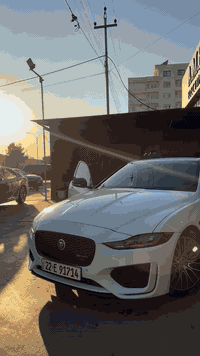 جاكوار XE • ٢٠٢٠ • ٤٩ الف عداد