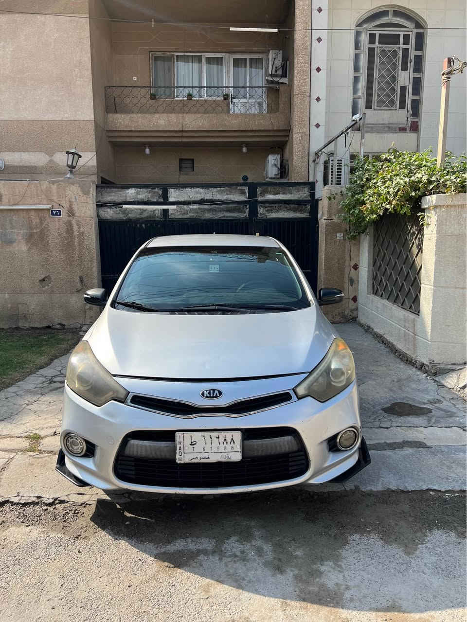 فورتي تك باب مديل ٢٠١٥ حادث جاملغ خلفي جهة السايق وشويه من الجنطه
فول عدئ الفتحة
بصمه 
تحكم ستيرن
كشنات جلد
تدفئه كشنات
قطعتين تبريد
ماشيه ١٠٨ وقابله للزياده
كير ومكينه مكفولات
السعر ٨٢ ورقه وبيه مجال حك الجيه بغداد, العراق


**إذا كنت صاحب هذا الإعلان وتريد حذفه لأي سبب، رجاءا أرسل رسالة إلى الدعم الفني**