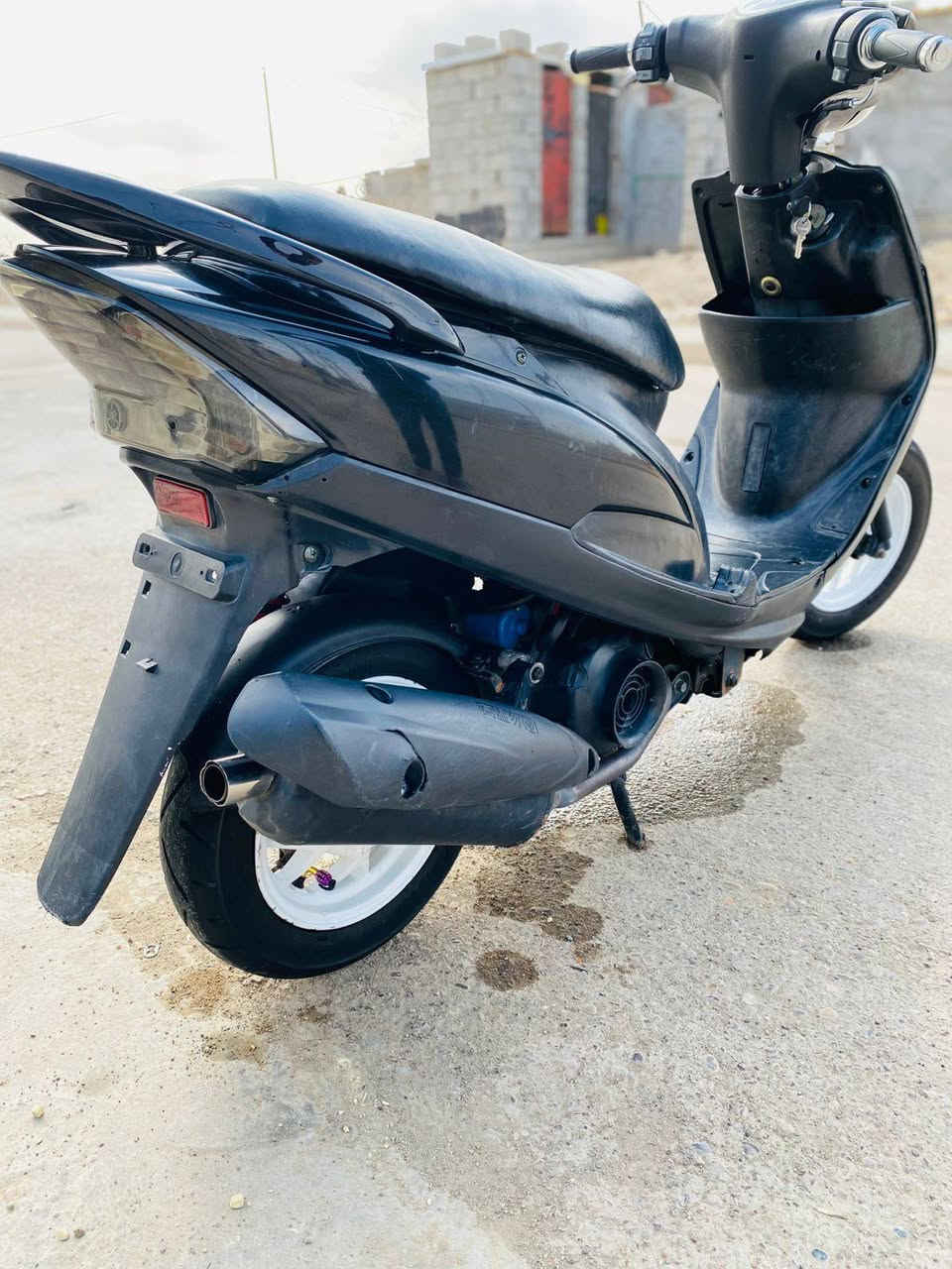 سلام عليكم ماكس عدل للبيع بوسه 55 سلف 55 سعر 650 وبيه مجال ***********
