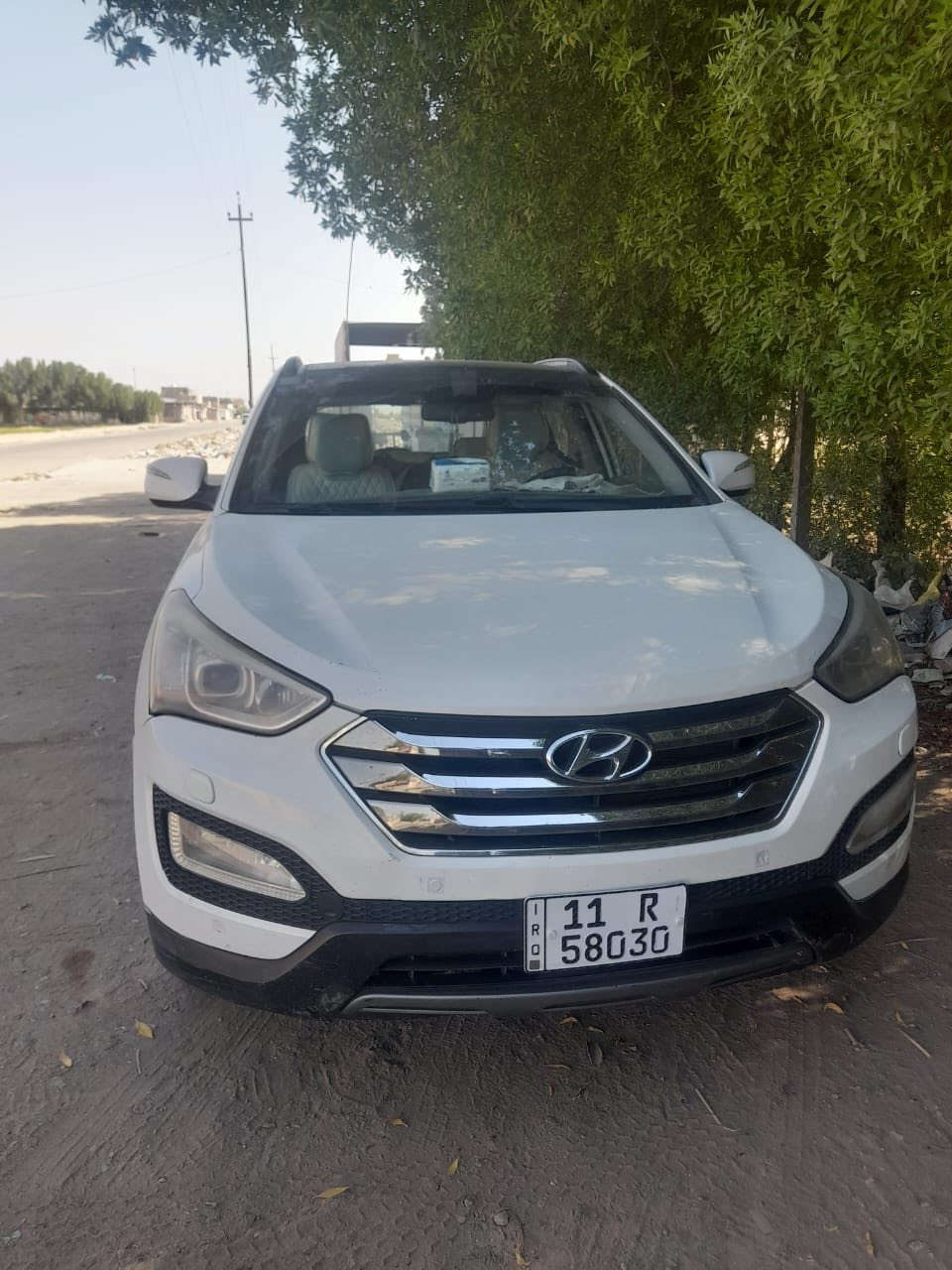 سنتافي خليجي 2014
فول مواصفات واحد على واحد 
بنرامه كامره دواره مري شفط 
بصمه فور ويل 
رقم بغداد 
مابيهه اي نغص
بيهه جاملق امامي اليمن صبغ فقط 
وراشين من البنيد توحيد لون
مكان بغداد بسمايه 
***********
