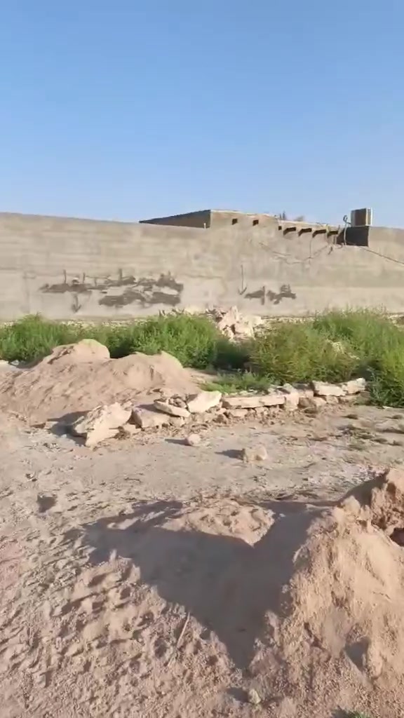 سلام عليكم بيت للبيع مساحه ١٠٠سعر ١٢وبي مجال مكاني حي مهندسين بل زراعي سند ٢٥ ماكو كل مشكله مداور البيت ثاني يوم


**إذا كنت صاحب هذا الإعلان وتريد حذفه لأي سبب، رجاءا أرسل رسالة إلى الدعم الفني**