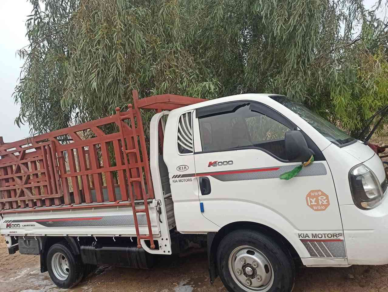 سلام عليكم كيه فحل موديل 20 سياره مكفوله  
من حدادي من كلشي مكينه وكير مكفول كفاله عامه سياره تاخذه الف دينار ما تذب عليه خير من الله رقمي نتصال ودلل *********** رجان ل مو شراي لا تعبني
