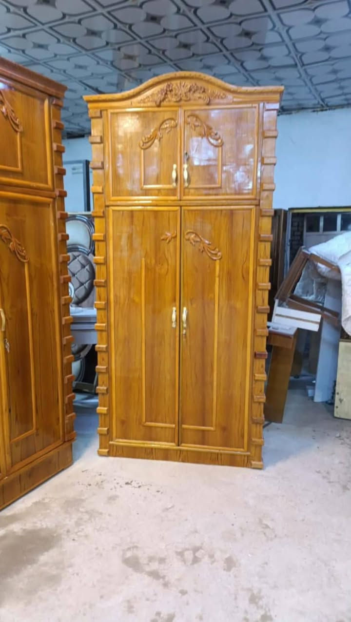 لبيع غرفة نوم استعمال قليل ***********
