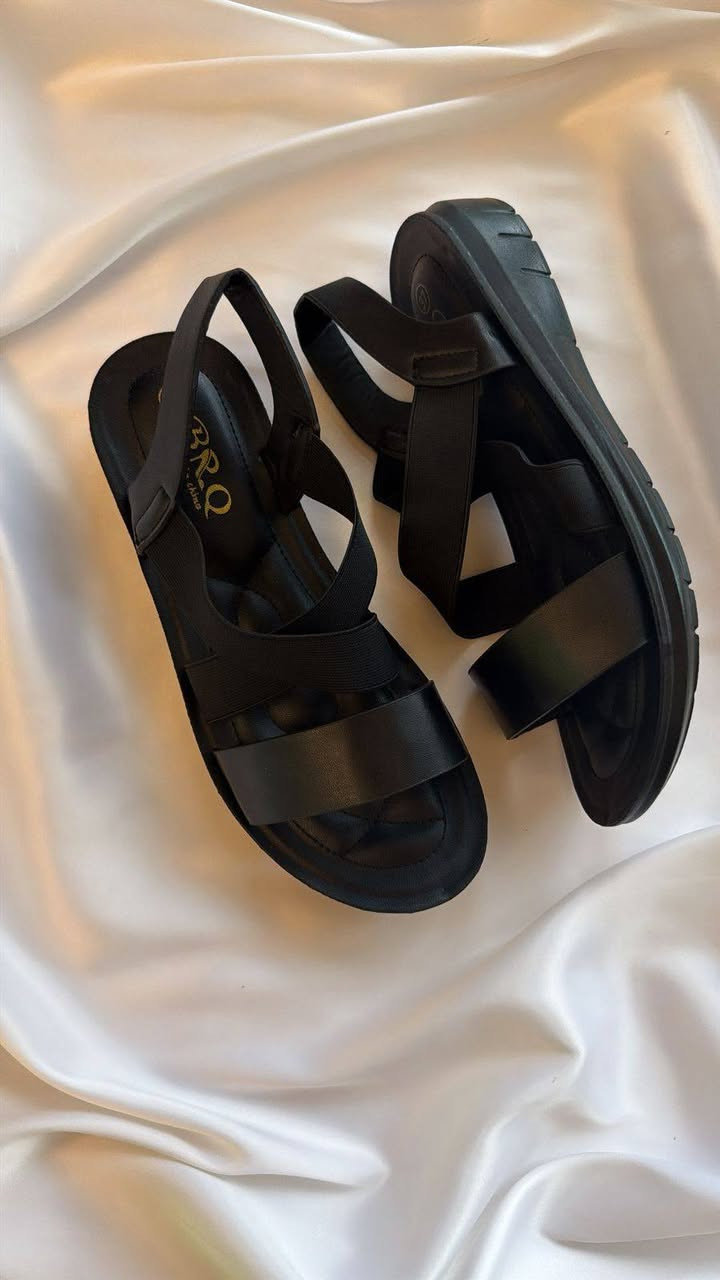 ✨ أحلى موديلات الكعب والفلات والسبورت وصلت ✨
ستايلات ناعمة وفخمة تناسب كل الإطلالات 👠👟
ألوان ترند وموديلات مريحة بجودة مرتبة
دللي طلتج بأحدث التصاميم والأسعار المناسبة 💕
وانواع الحقائب مصنوعه من الجلد الطري 👛👜
روز ستور


**إذا كنت صاحب هذا الإعلان وتريد حذفه لأي سبب، رجاءا أرسل رسالة إلى الدعم الفني**