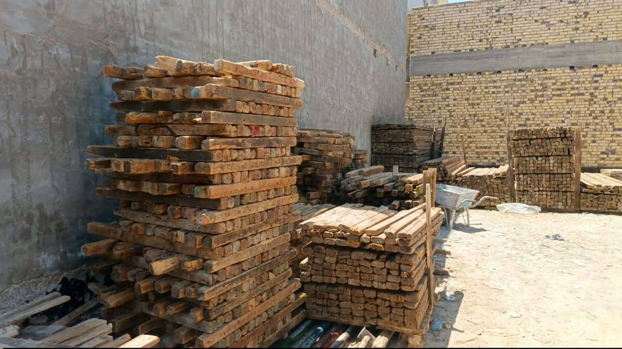 قالب خشب روسي للبيع
العدد 19مكعب يدك مساحة 500متر كامل

في بابل حلة للاستفسار***********
