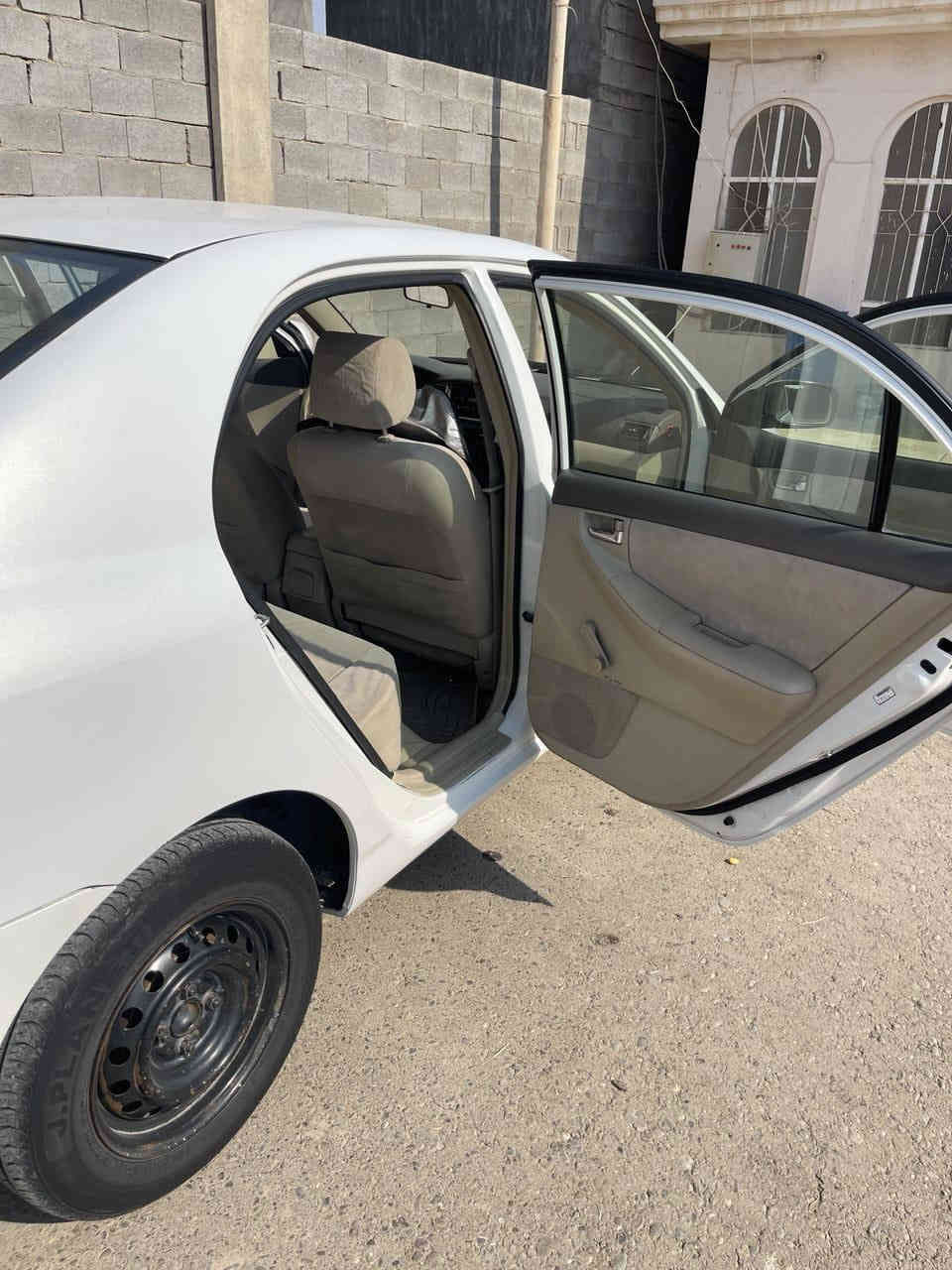 بسم الله الرحمن الرحيم

 كورلا ٢٠٠٧ 

بيه بارد كدر شبر واحد جوه قبق البانزين

 مكاني الحبانيه 

سعر ٩٧

***********
