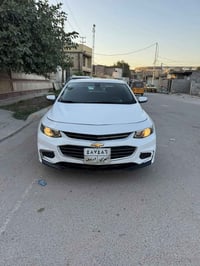 شوفرليت ماليبو للبيع موديل 2017 وارد امريكي حادثها جاملق امامي بدون دو...