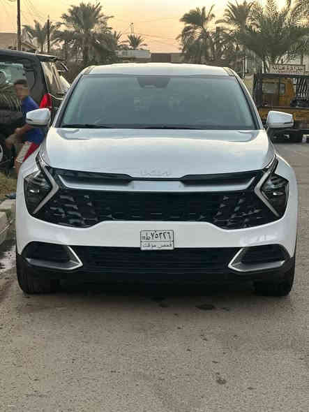 السلام عليكم سبورتج ٢٠٢٤ أبيض بدون ايرباك تبديل جاملغ فقط وشبر بل البنيد ماشيه ١٨٠٠٠ مايل السعر ٢١٠٠٠ بدون رقم الاتصال ***********
