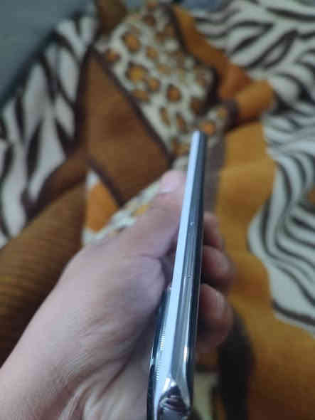 ريدمي نوت 14 برو بلس 5G
رام 12+12 غيغابايت
ذاكرة داخلية 512 غيغابايت
شريحتين (Dual SIM)
الشاحن 120 واط (مال كارتون ويا)
 ونسبة النظافة %100(شط)
🔋 بطارية 100%

***********

السعر: 400 وبي مجال
