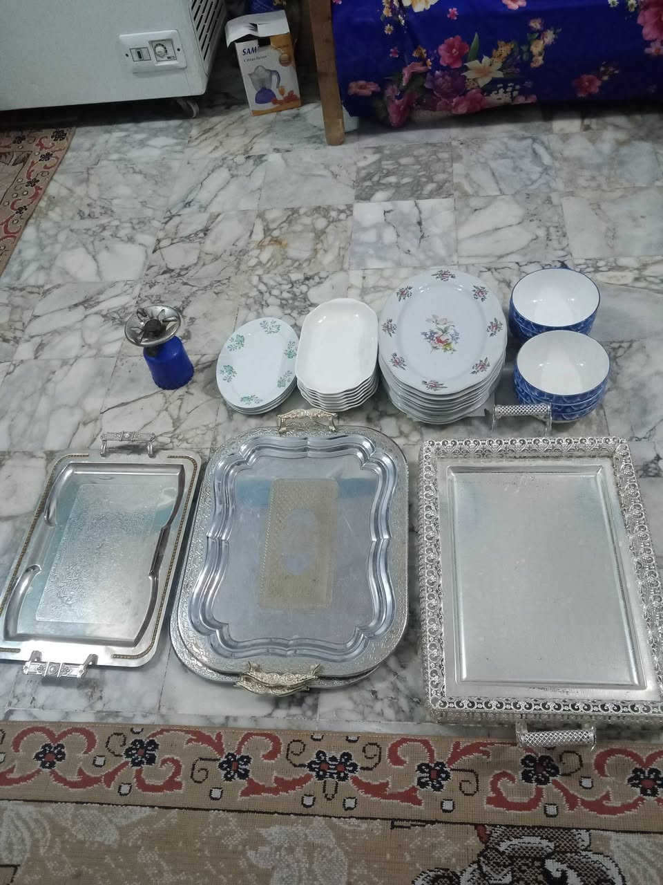 غراض منزليه للبيع ناصرية مركز ***********
