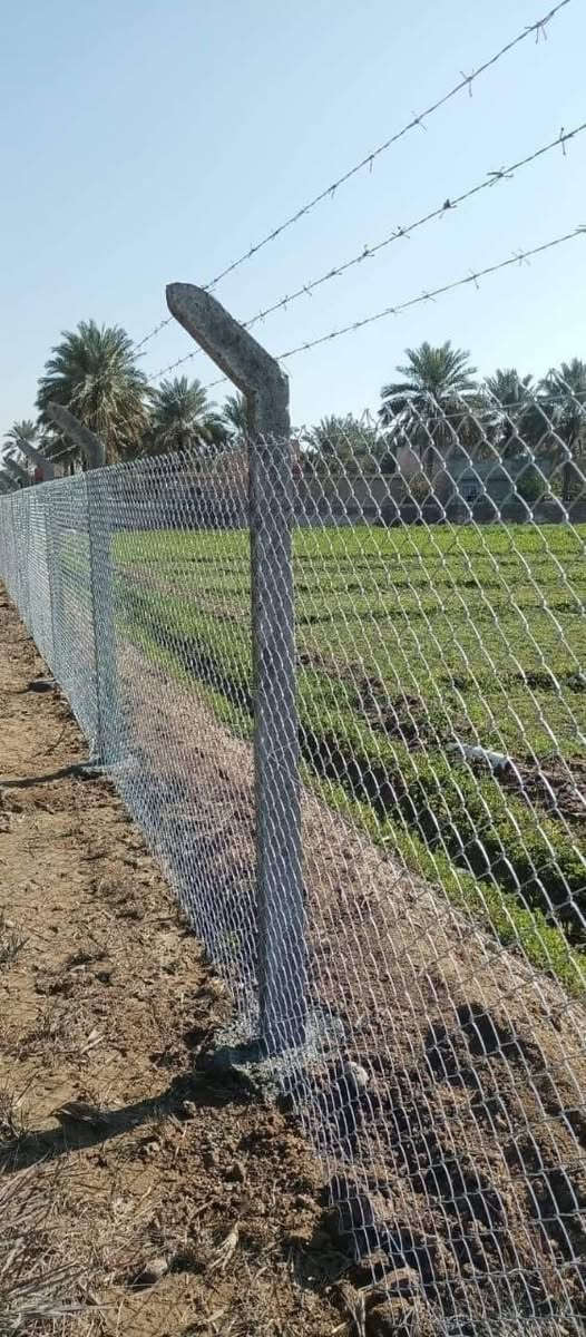 عمل ونصب اسيجه البيارسي بأنواعه الاسعار حسب نوعيه سمك السيم نعمل في جميع محافظات العراق للاستفسار الاتصال
واتساب***********.
