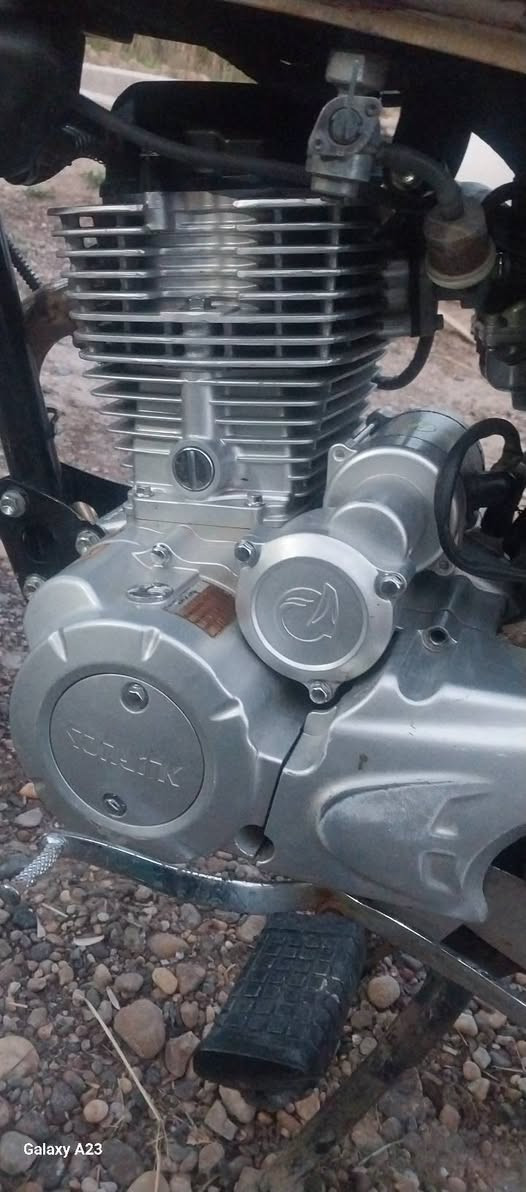 السلام عليكم دراجه سونك خمسة كير موديل25 اوراق 3 محرك 200 محرك مكفول لاتبخير ولا نضوح اوياله مكفوله من العواج دراجه ناعمه خير من الله السعر 750 وبيها مجال للشراي المكان يوسفيه معمل زينب وهاذا الرقم بي واتساب ***********
