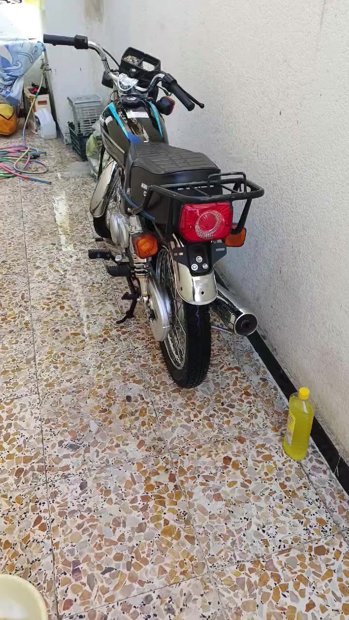 السلام عليكم دراجه للبيع ثاني تبديله دهن الدراجه مكفوله كفالة عامة تجي و اشوفها الدراجه خير من الله *********** هاذ رقمي ما متواجد خاص
