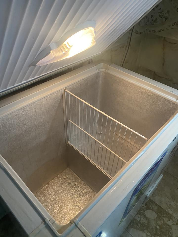 بيع مجمده 9 قدم كونكرد  اصلي مأطور بنسونك


**إذا كنت صاحب هذا الإعلان وتريد حذفه لأي سبب، رجاءا أرسل رسالة إلى الدعم الفني**