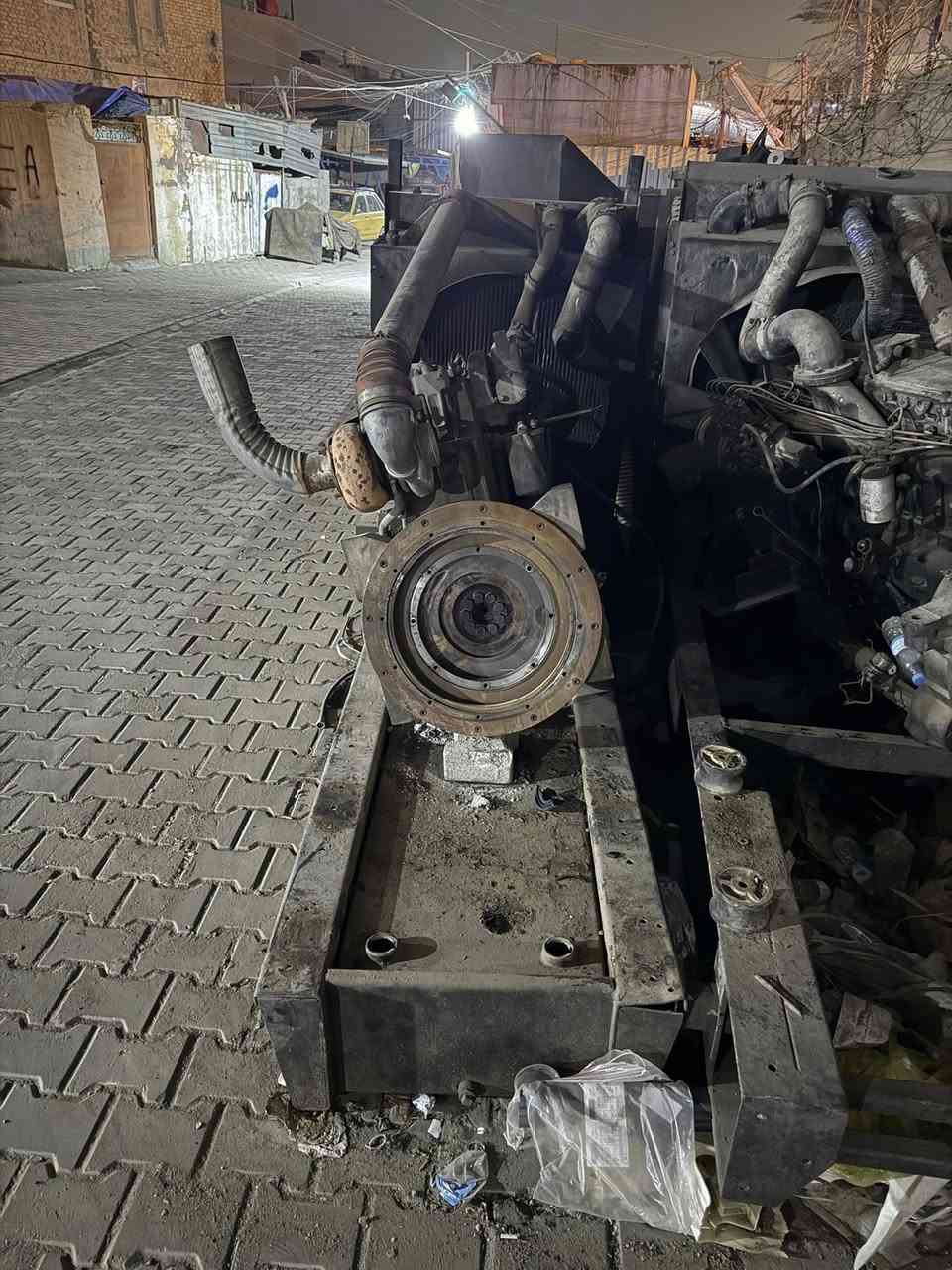 سلام عليكم مكينه شتاير 12 ولف مع كمنز 24ولف مع شاصي وراديتر بيهن بخار سعر الوحده 9 ورقات عنوان بغداد قرب باب الشرجي للاستفسار ***********
