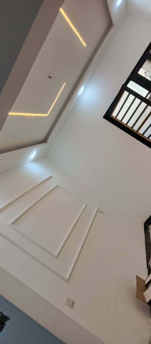 كادر  كرم للاصباغ يحول بيتك الى لوحة فنية
اتصل لاتتردد ***********
خبرة تلامس الجدران وابداع يصنع الفرق
اصباغ داخلية وخارجية بجودة عالية 
لدينا كادر متخصص واعمال درجة اولى  ومن اجود انواع المعاجين والاصباغ من ماركات اوربية واجنبية ودقة بلتنفيذ وسرعة بلأداء اعمالنا داخل محافظة نينوى 
نستخدم افضل انواع المواد مقاومة للعفن والرطوبة وصديقة للبيئة 
صبغ واجهات منازل 
اصباغ منازل داخلية 
مستعدون لصبغ الدور والمباني والمجمعات السكنية والمدارس وغيرها 
الاصباغ الديكورية و الايبوكسي 
اتصل لاتحتار واتساب ***********
