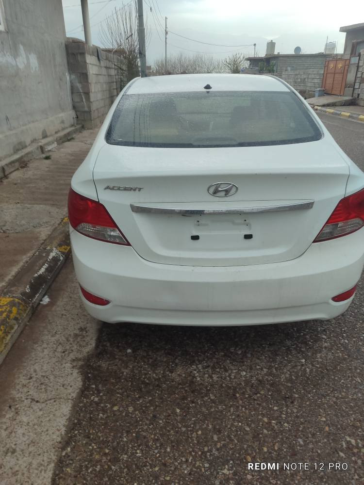 بەناوی خودا هوندای ئەکسێنت بڕاوە بۆفرۆشتن بێ لێدران بێ تەقەوڕە قە کارەبای مزبووت سە قفی بێ بۆیاخ ناوزەرد ئیکۆ مدیل 2014سعر45مجال *********** السليمانية, العراق
