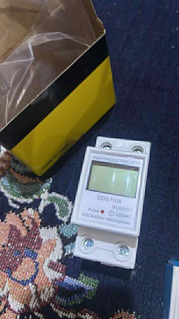 سلام عليكم ٣٠ قطعه مثل هاذه العداد منو يحتاجهن شغال


**إذا كنت صاحب هذا الإعلان وتريد حذفه لأي سبب، رجاءا أرسل رسالة إلى الدعم الفني**