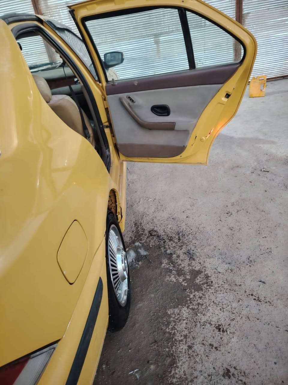 السلام عليكم سمنت للبيع موديل 11 سياره كفاله احله من الصورة مكانه بل كوفه رقم بغداد امصفره هيئه او غرامات راعيه بل كوفه السعر 38 استفسار اتصال ***********
