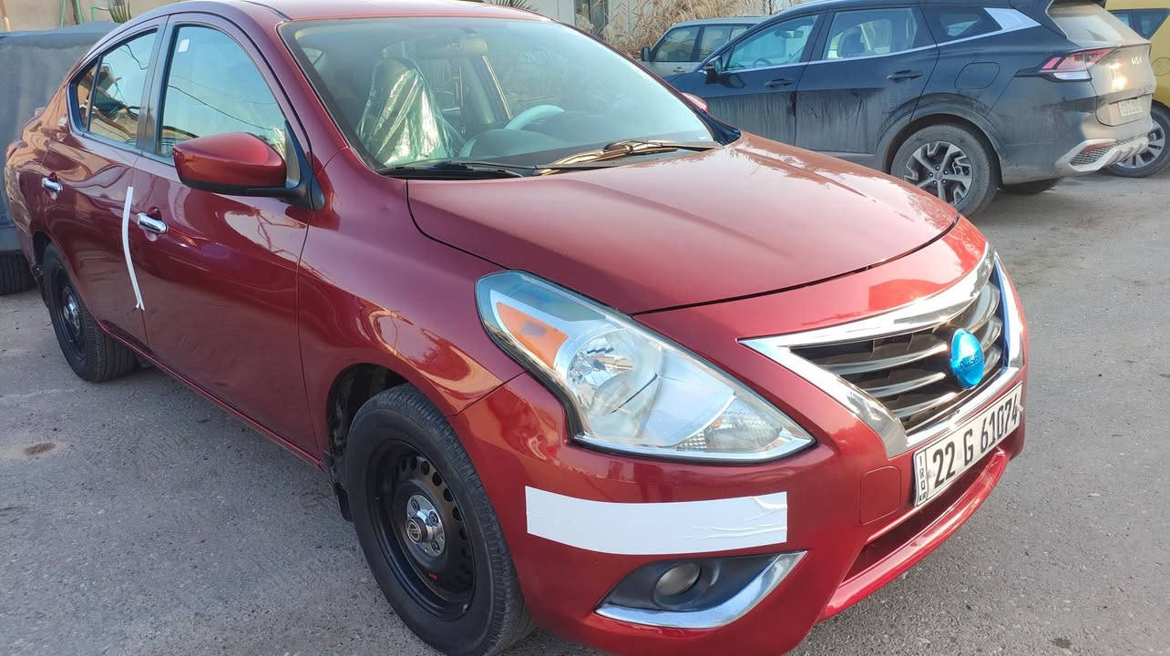 السلام عليكم نيسان فيرسا 2019 SV رقم اربيل تريد تحويل / وكاله
ماشيه 106ميل
داخله كلين لعراق والصور موجوده 
كير محرك حداديه تخم تاير كله جاهز
تبديل جاملغ امامي ايسر فقط بدون دواخل 
#السعر  ١٠٨
 مكان السياره بغداد 
رقم  واتساب او اتصال ***********
