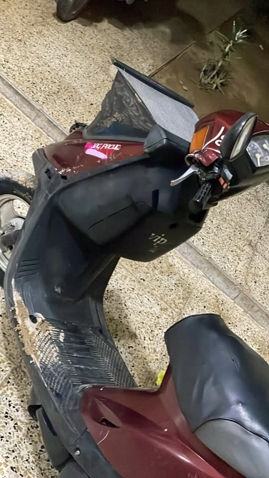سلام عليكم ياماها  محرك كابريته كفاله شلعه معدل تراي كهربائيات شغاله دبلات جدد تاير خليفي جديد تانكي نضيف عداد بانزين شغال السعر خاص مناسب  رقم *********** مكان حي نصر
