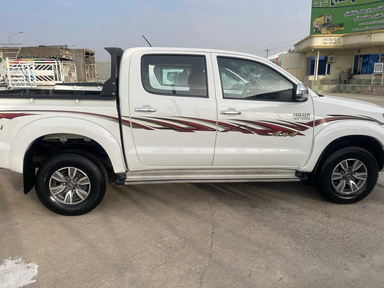 سلام عليكم اخوان
تويوتا هايلوكس فلاونزا للبيع 

دعاميه للدعاميه بشرط. سنويه بأسمي 

مجدد لل ٢٠٣٠

تخم تاير جديد 

صدر جديد 

محرك مابي اي صوت و ما مفتوح 

سياره زيرو مال شركة  سليمانية

ماشيه٢٢٠ الف حقيقي
فقط شبرين صبغ بي من الدوسه  

مكاني سليمانيه

***********
