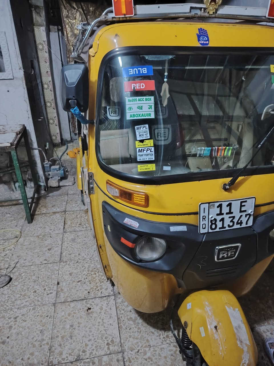 تك تك البيع موديل 20رقم وسنويه بغداد بسمي تك خير من الله ***********
