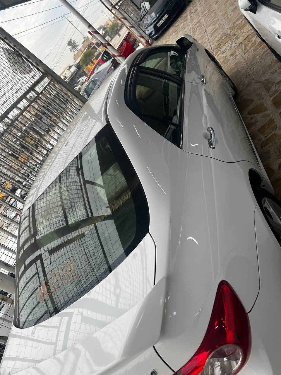 السلام عليكم كورلا خليجي (2013) رقم بغداد بإسمي تحويل مباشر سنويه لل 2029 بيها بارد شبر بال جاملغ الامامي سياره كلين مكفوله كفاله عامه من كلشي تبريد تدفئه تحكم ستيرن حداديه جديده تخم تاير جديد مكينه 1800 العنوان سامراء 
الهاتف (***********)

السعر 150$
