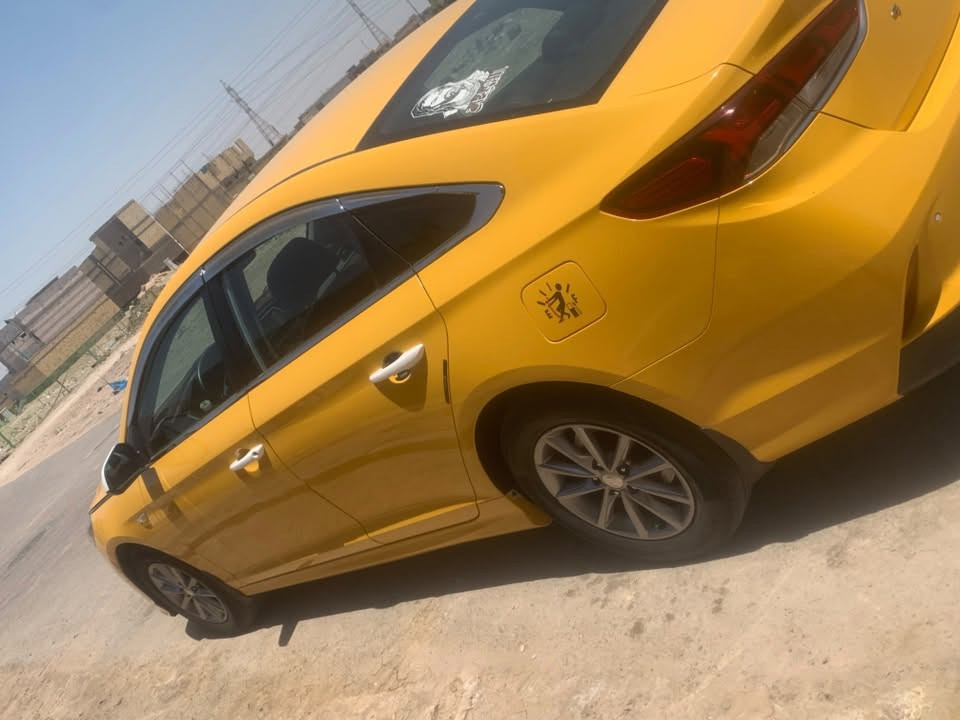 سوناتا 2023 كوري غاز. رقم بصره
مكفولة ضربة وكص 
محرك 2000 غاز 
لد امامي 
لد خلفي 
كشن كهربائي
حساسات خلفية 
تخم تاير جديد 
السعر 190
العنوان البصره حي بغداد
الاتصال ***********
