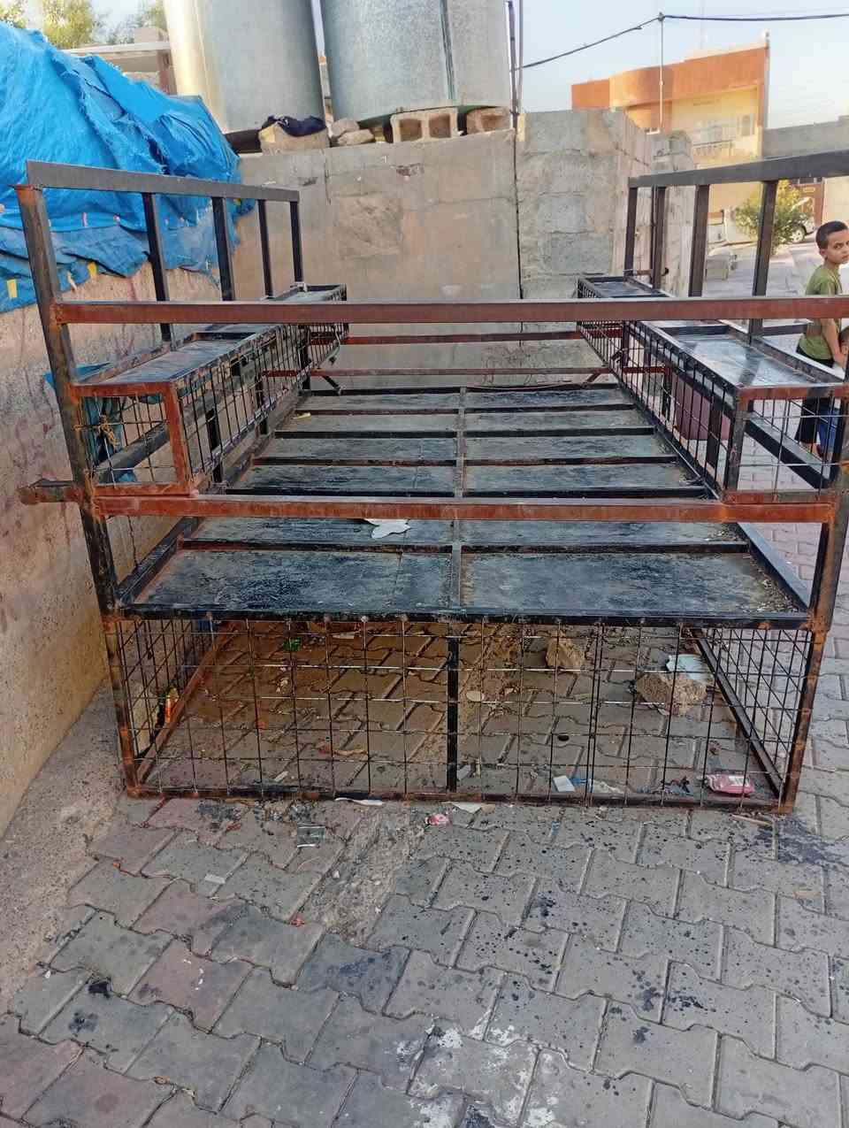 محجر كيا للبيع مكان كركوك السعر 150الف التواصل ***********
