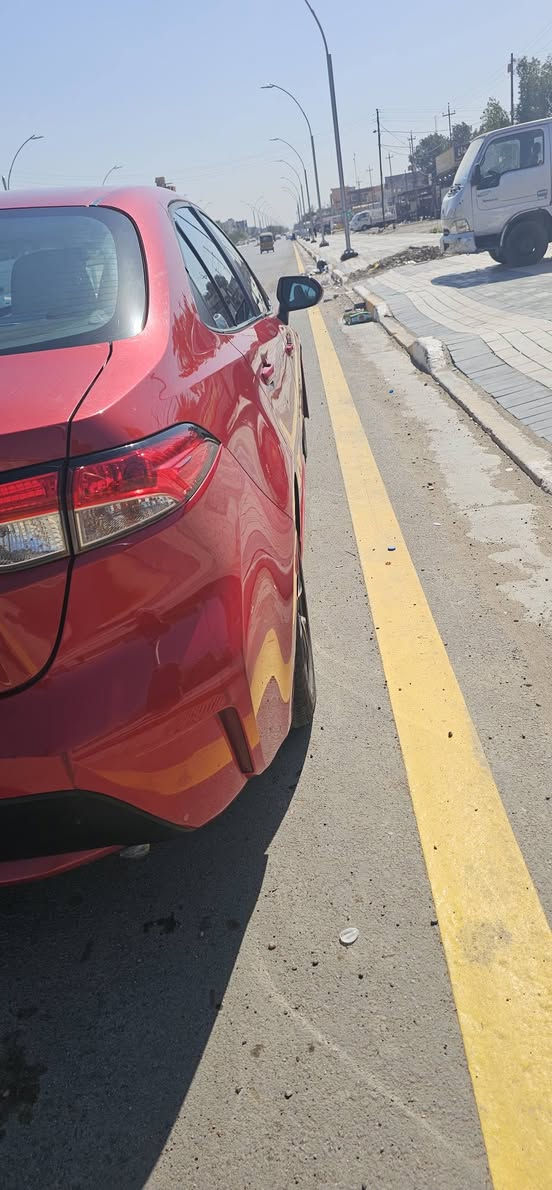 سلام عليكم
كورلا للبيع موديل ٢٠٢١ 
رقم بغداد بسمي 
مواصفات le
سياره حادثها جاملغ وبنيد  صور الحادث مرفوقه مع الصور
مكينه ١٨٠٠
شاشة كبيرة 
اوتو هولد 
تحكم جهتين 
كامره دواره 
تحديد مسار 
رادار
سايد بريك دكمه 
ماشيه 64 الف 
سياره جاهزة من كلشي كير مكينه تبريد صدر شغل واطلع  
مكان السياره الدوره  
السعر ١٣٥  
رقم تلفون ***********
