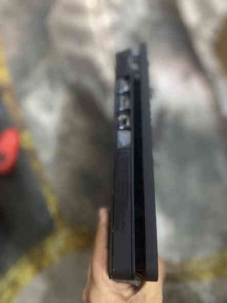 السلام عليكم بلي4 سلم  اونلاين 500 كيكه جهاز نضافه100‎%‎ اشتريته كامل وما استعملته بسبب الشغل 
كامل ملحقات 
كارتونه
كيبلhd
كيبل تشغيل 
واير شحن 
يوبي اس 
جوستك عدد ثنين 
جهاز ما مفتوح بعده عل وضع الشركه  
سعره225 مكاني بغداد الدوره ابو دشير 
***********
