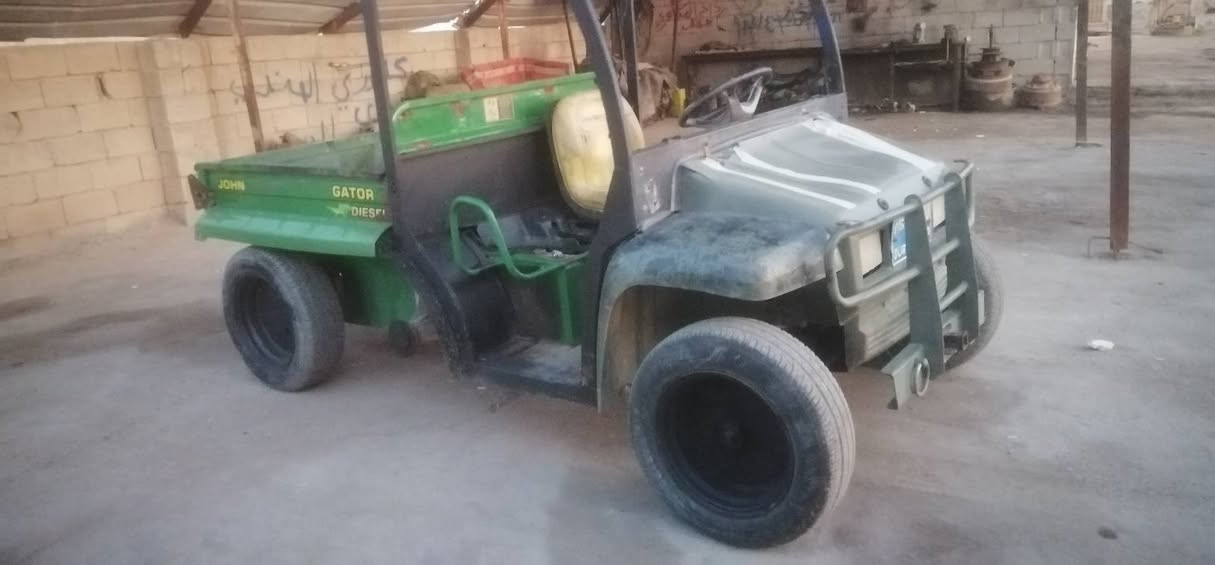 السلام عليكم سياره للبيع  أو مراوس كير ومكينه مقفوله شغاله جاهزه الستفسار عل الرقم ***********
