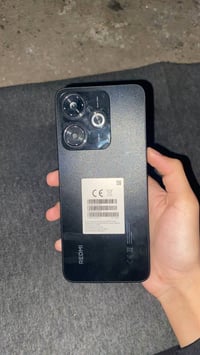 جهاز ريدمي 13 x ذاكره 256 للاستفسار 07713097964 معه الملحقات كامله