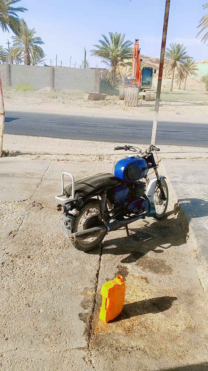 السلام عليكم امزت لبيع 81 محرك مجفت جديد مكفول لمحرك السعر 275 وبي مجال المكان هيت *********** رقمي واتساب فقط
