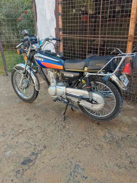 سلام عليكم نامه مودل25 مدياز باب أول يعني صلي 
سعر600وبيه مجال مكفوله نقص بس شاير خلفيه 
ديالى هبهب رقمي***********المو شراي لا يتعبني
