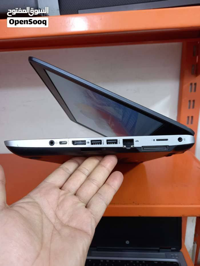 لابتوب hp
حجم الشاشة كبير 15.6

المعالج كور اي 5 الجيل 6
الهارد    256 ssd 
الرام 8.  ddr4 
كارت الشاشة  4  شير 
حجم الشاشة  14
الشاحنة اصلية 
يحتوي على منفذ تايب سي للشحن او نقل البيانات
نظام التشغيل ويندوز 10 عربي انكليزي 
الملحقات شاحنة وجنطة 
السعر  210
***********
***********
يوجد توصيل

متوفر 
تتوفر مجموعة لابتوبات بأسعار مناسبة ومواصفات
