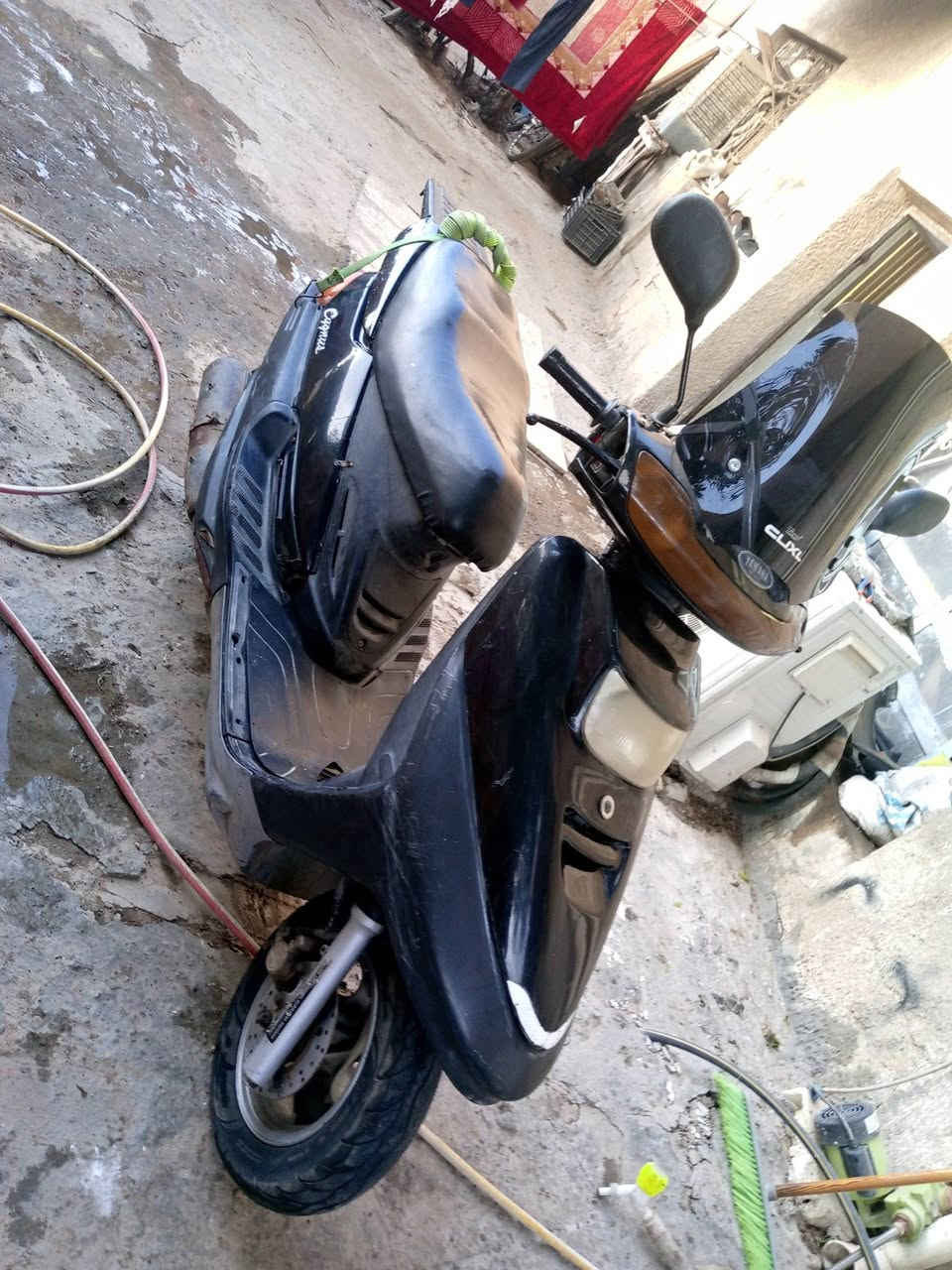 سلام عليكم دراجه فضائي لبيع ياباني سرعه 100 ام بليته ياباني اصلي كامله كلشي شغال بيه  سلف وهندر وكهرباءيتها كلها شغاله كامله وكفراتها بلاديه انضاف ومحركها بلادي نطيف مامفتوحه ابد بلاديه ناعمه خرسه شلعه ومعدل خير من الله وتأيراتها جدد وكابريتر بلادي جاهزه مكاني بشارع فلسطين السعر325 بيها مجال لشراي رقمي ***********متواجد وتساب ورصيد
