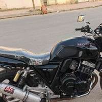 سيبي فور مكفول للبيع مستعجل  07711372588