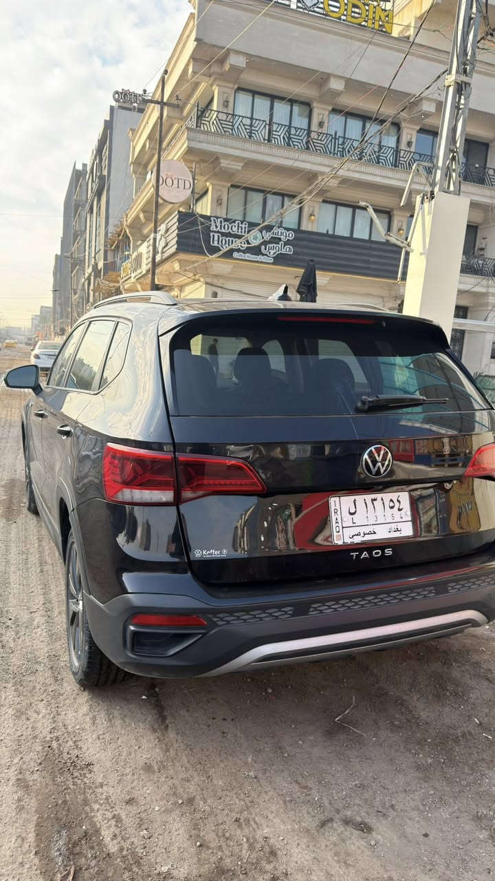 السلام عليكم
بلاش بلاش 
فولكس واگن 2022 تاوس  SE مكينة 1500 توربو كير محرك تبريد صدر تخم تاير كلة بشرط ترايك وين متريد السيارة رقم بغداد بأسمي تحويل مباشر السيارة كلش حلوة ونضيفة استخدام شخصي اني مستوردة علة ايدي ضربتة خلفية قبق جنطة مبدل نفس اللون وچاملغات مصبوغة يعني بية قطعتين صبغ  وبية بارد بصيط كلش بالخشم مال البنيد  بدون دواخل وبدون اي مكانيك مضرر  السيارة ماشيه 60 الف سعر السيارة 140 وبي مجال وماكو بهيج سعر وبهيج حادث مواصفات السيارة 
1- بصمة
2- ويل 19 
3- لد نهاري 
4- شاشه تدعم ابل كار بلي و اندرويد اوتو 
5- نظام اوتو ستوب 
6- لايت زنون
7- شاشة اعطال الكترونية 
وباقي الموصفات معروفة من تحكمات ومثبت وغيرها مكان السيارة بغداد المنصور داوودي للأستفسار 
***********
