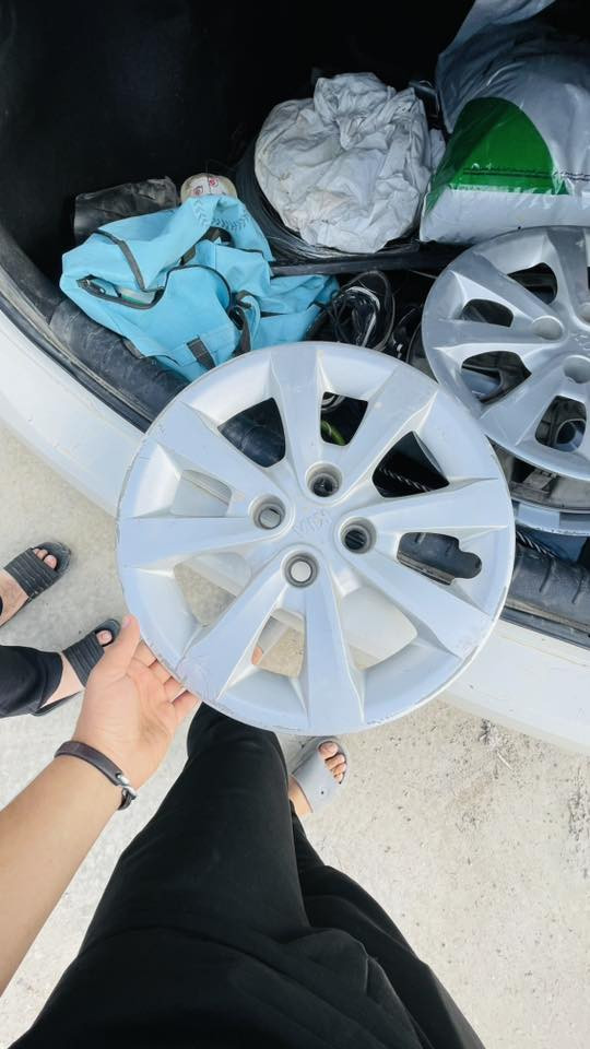 قيم واخذ مكان بابا يوجد توصيل     ***********
