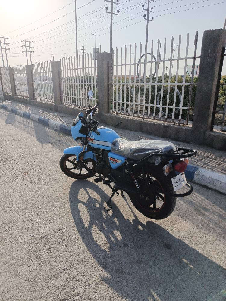 دراجه دايون ماكس موديل 2023
 كفاله مكينه اوراق اصولي 
ماشيه معامله ترقيم 
باقيه ع اخر خطوه ادخال بيانات 
التواصل وتساب *********** ناصرية, ذي قار
