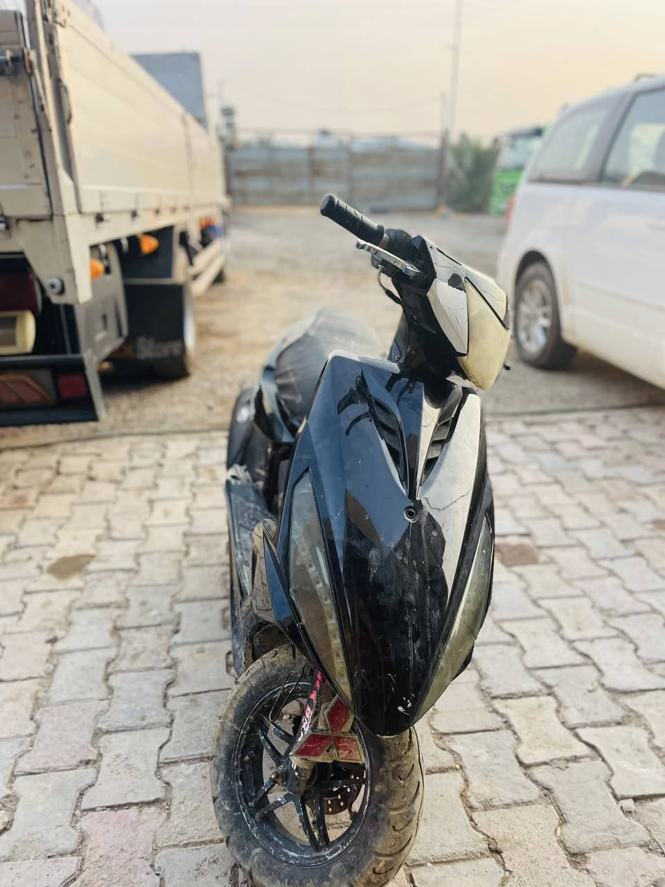 سلام عليكم دراجه ماكس مضلع 120بوشه55 السعر 350الستفسار ***********مكاني بغداد جسر دياله
