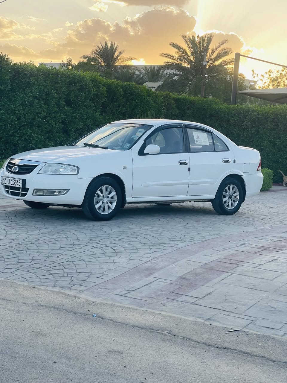 سلام عليكم نيسان صني موديل ٢٠٠٩ سياره جديدة بدون صبغ كير مكينه داخل جديد تحكم ستيرن وشاشه وحاسات خلفيه وكامره معروضه ب ٨٦ وبيه مجال مكاني بغداد البياع للاتصال ***********

