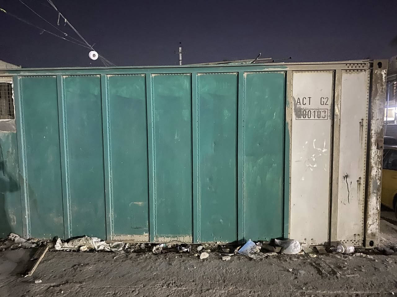 حاوية ٦ متر مكانها بغداد مستعملة للاستفسار ***********
