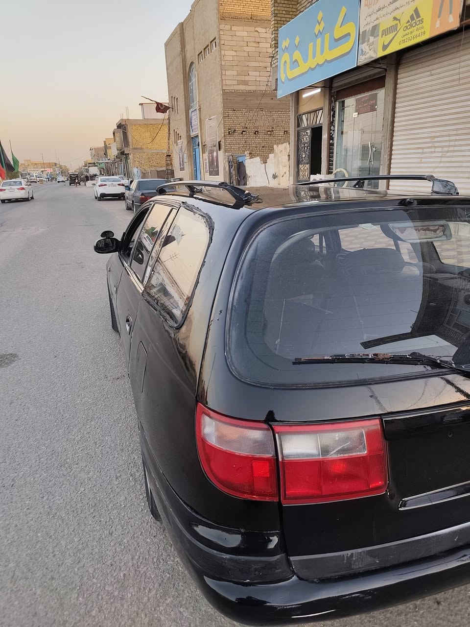 السلام عليكم كرونا ستيشن موديل 93 رقمها بغداد سنويه لا 2027 سعرها 43بيها مجال
***********
