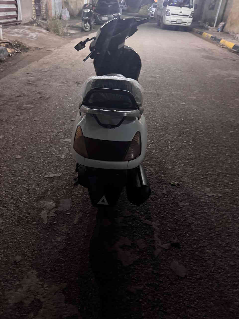 السلام عليكم دراجه للبيع مكاني الكوت الزهراء سعرها600وبي مجال تصل على رقم وبيك خير ودلل
***********
