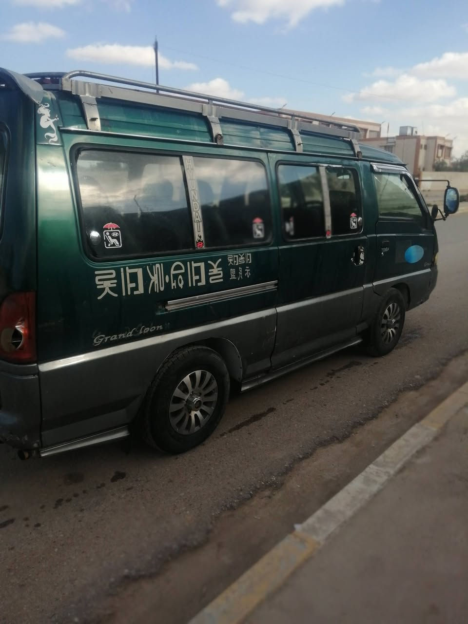 سلام عليكم كية موديل 1995مكينة كاز سنوية 2027 هيئة ممسجل مرور ع400 الف شرعي مال سيارة من موصل تريد تحويل تريد وكالة كلش اكو سعر 55وبية مجال بسط مكان سيارة تلعفر رقمي للتوصل *********** وبي واتساب هم
