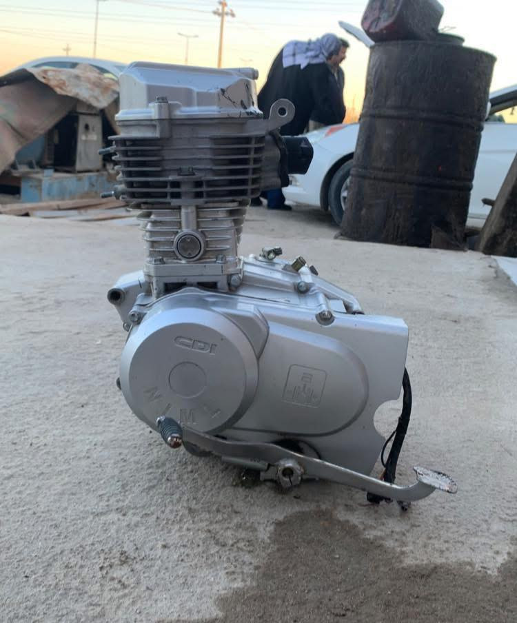 سلام عليكم شباب مكينه نامه شلامچه اصل ٢٠٢٥ مال دراجه وكيل مفتوحه مره وحده  مكينه نضيفه شوفت عينك سعر ١٦٠ وبيه مجال  مكان مشروع المسيب الهاتف *********** تصال وبي وتاس
